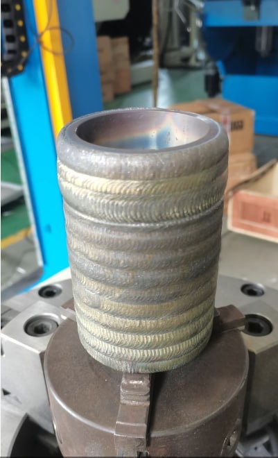 堆焊后的套类零件，后续需按图精加工